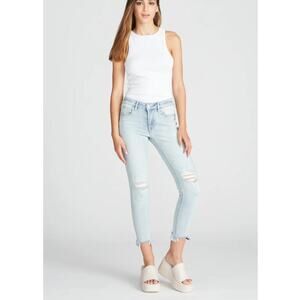 New with tags Vigoss MARLEY MID RISE SKINNY - LIGHT WASH SZ 30